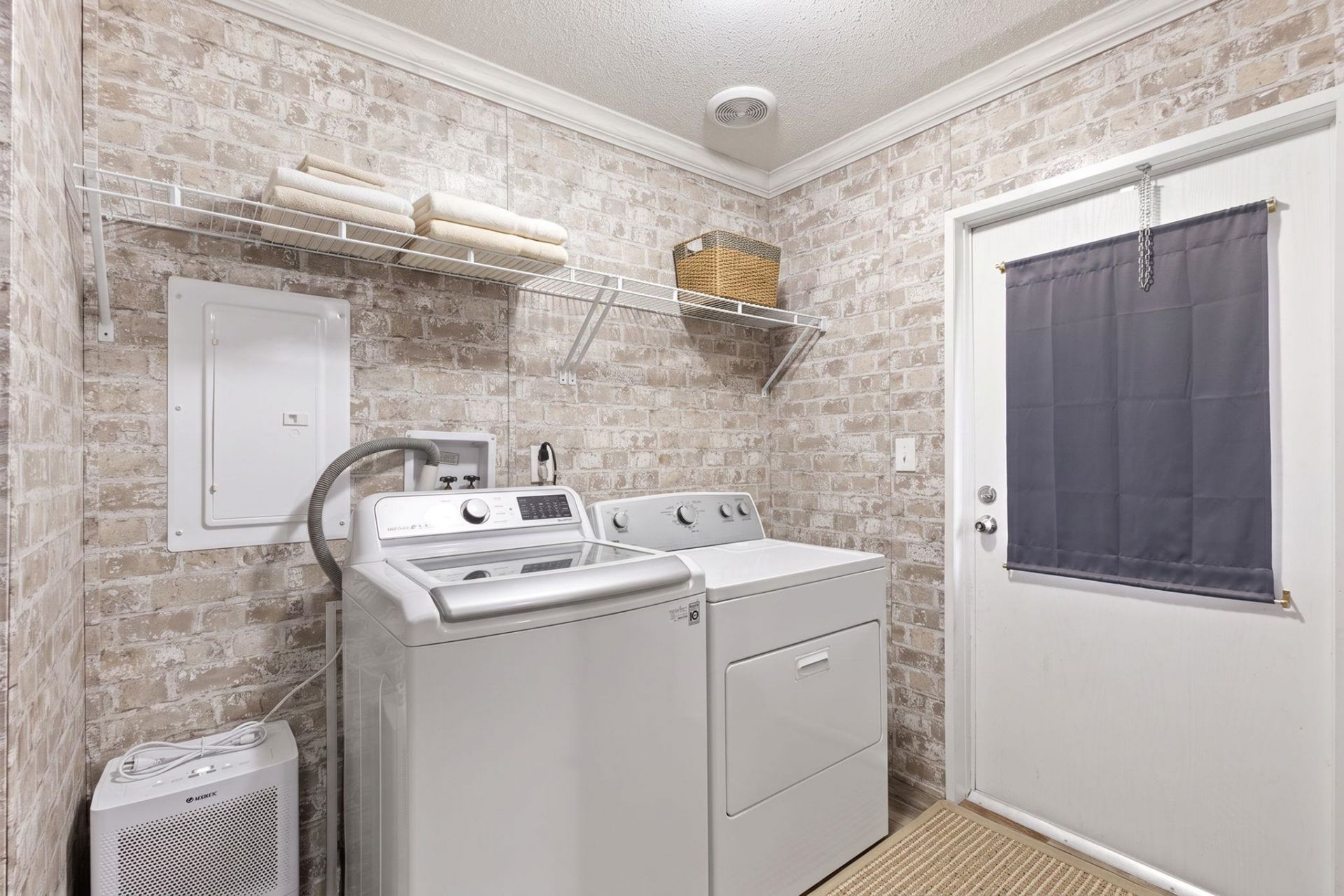 1121 NE Vaughn Lane, Steinhatchee, FL 32359 Photo