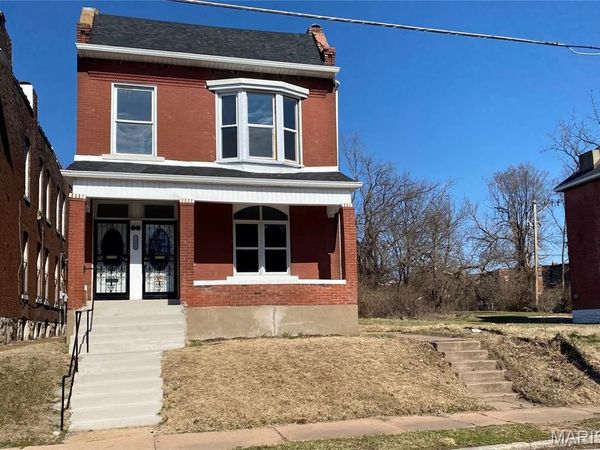 5331 Ridge Avenue, St Louis, MO 63112