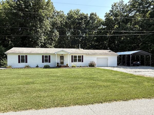 6583 Hall School Road, Martinsville, IN 46151