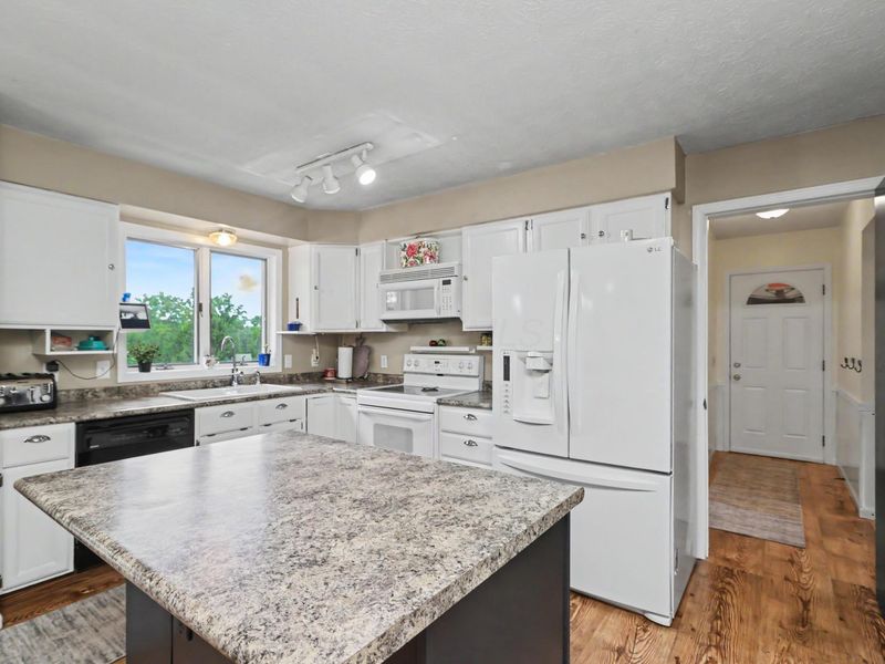3620 Middle Bellville Road , Lexington, OH 44904 Photo 7