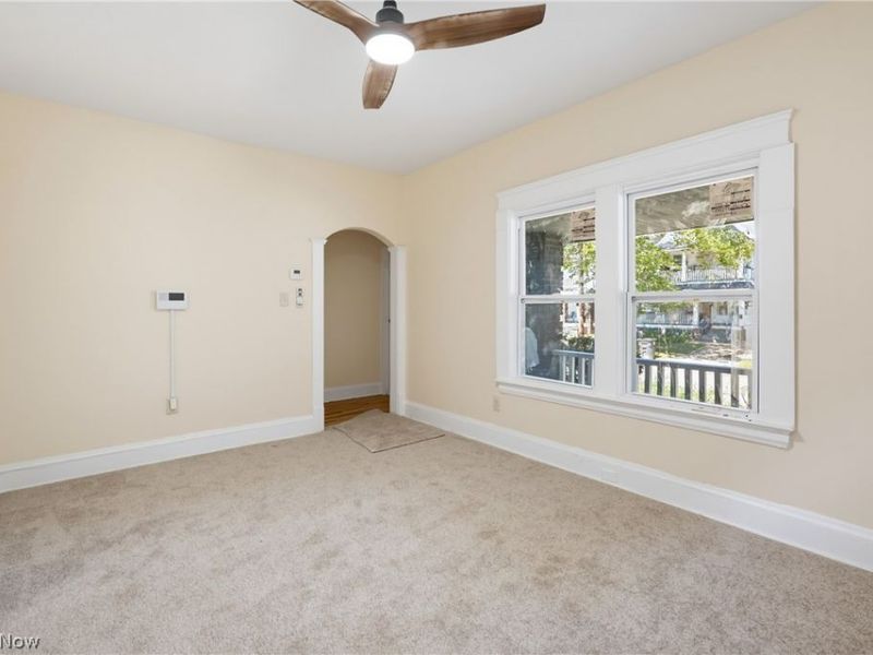 658 E 92nd Street, Cleveland, OH 44108 Photo 16