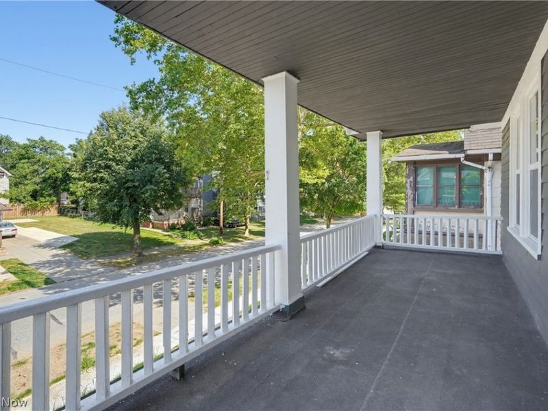 658 E 92nd Street, Cleveland, OH 44108 Photo 6