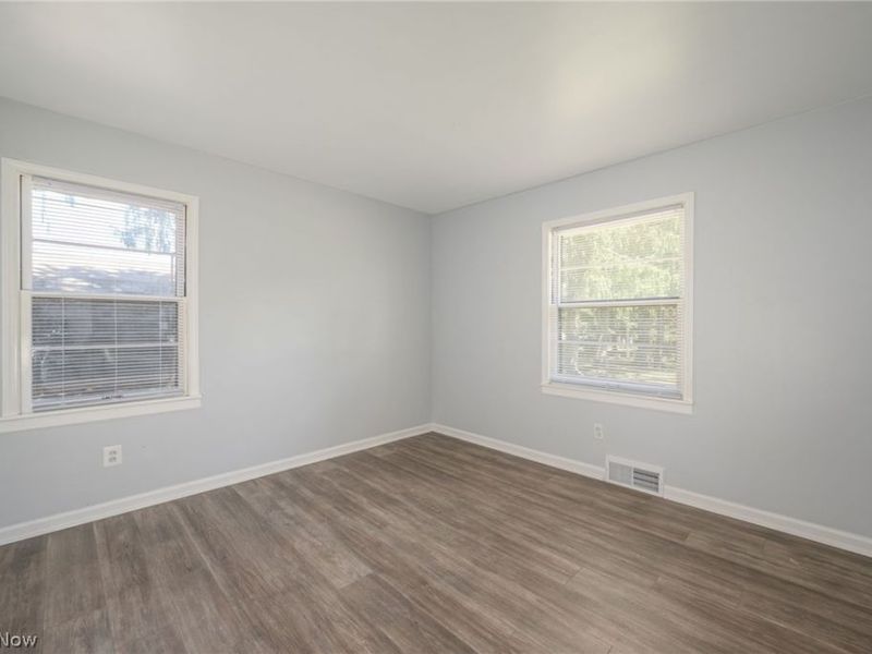 7570 Richmond Road, Oakwood Village, OH 44146 Photo 12