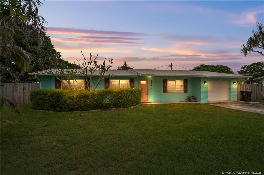 1126 SE Alamanda Lane, Stuart, FL 34996 Photo