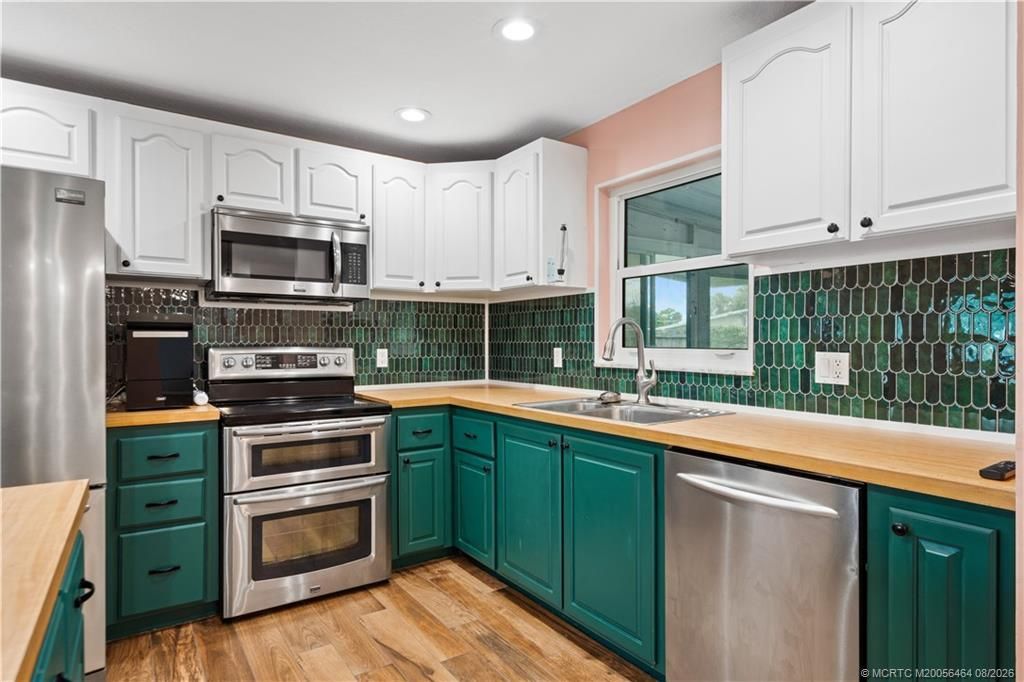 1126 SE Alamanda Lane, Stuart, FL 34996 Photo