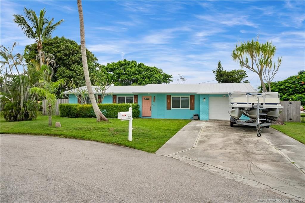1126 SE Alamanda Lane, Stuart, FL 34996 Photo