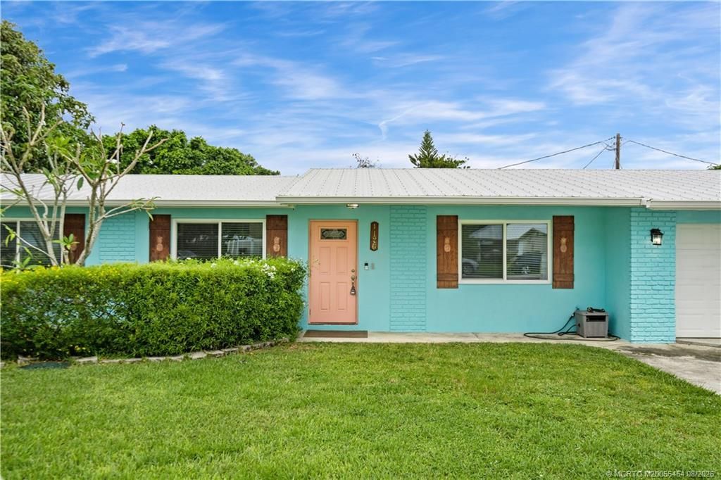 1126 SE Alamanda Lane, Stuart, FL 34996 Photo