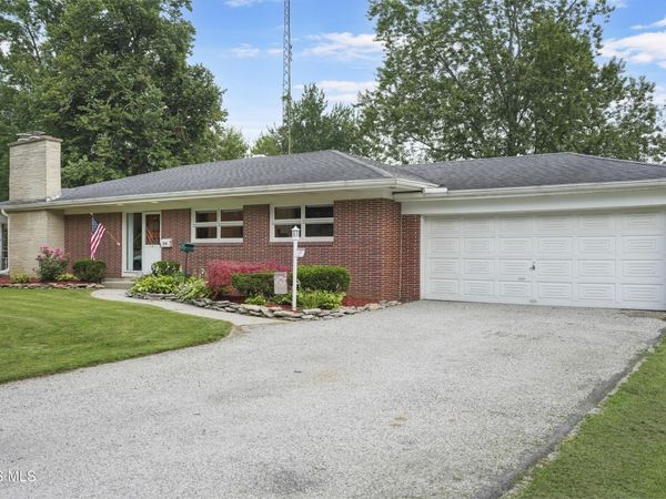 318 Morris Drive, Montpelier, OH 43543