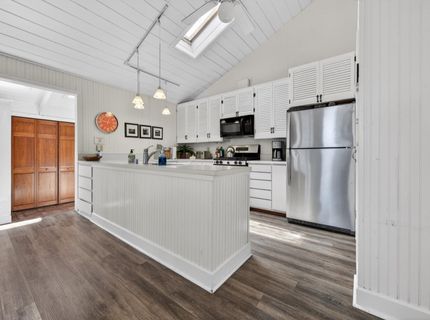 1234 Peninsula Drive, Lake Almanor, CA 96137 Photo