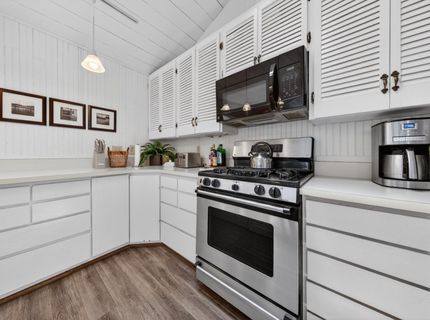 1234 Peninsula Drive, Lake Almanor, CA 96137 Photo