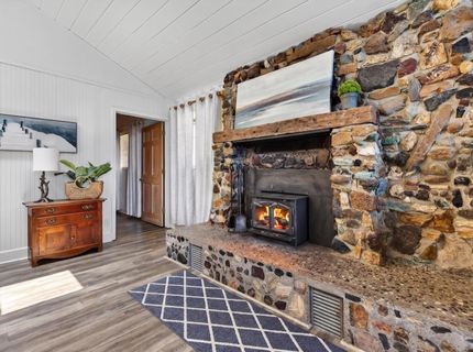 1234 Peninsula Drive, Lake Almanor, CA 96137 Photo