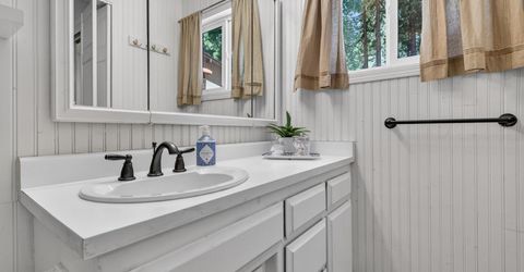 1234 Peninsula Drive, Lake Almanor, CA 96137 Photo