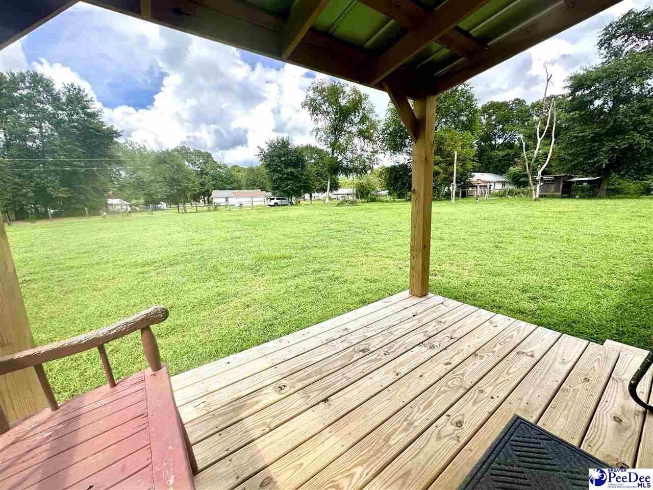 126 Roberts Rd Photo 18