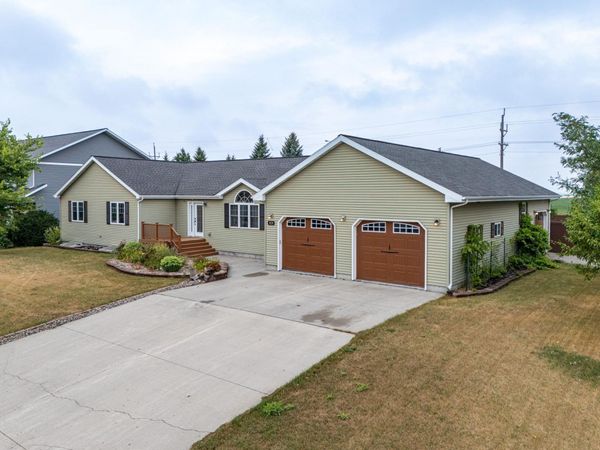 529 Cedar Lane, Crookston, MN 56716
