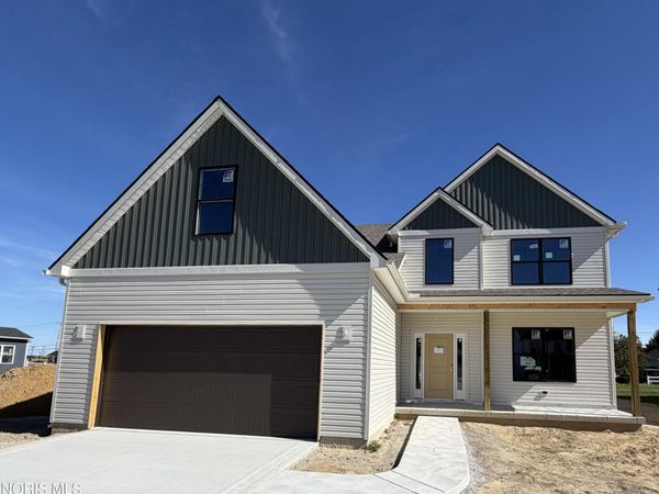 1836 Caleb Court, Waterville, OH 43566