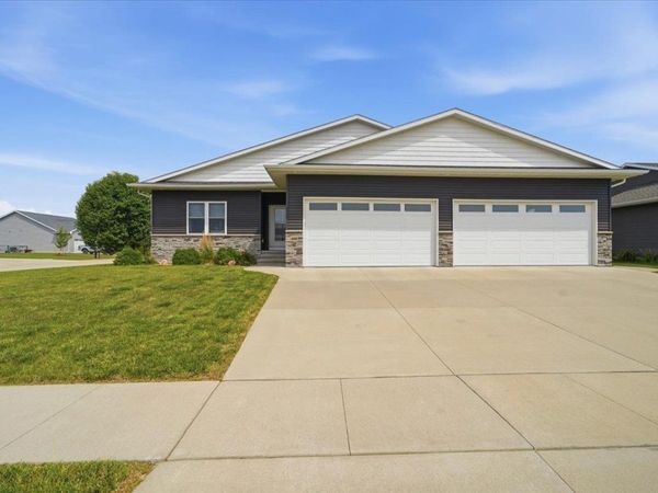 400 Allison Avenue, LaPorte City, IA 50651