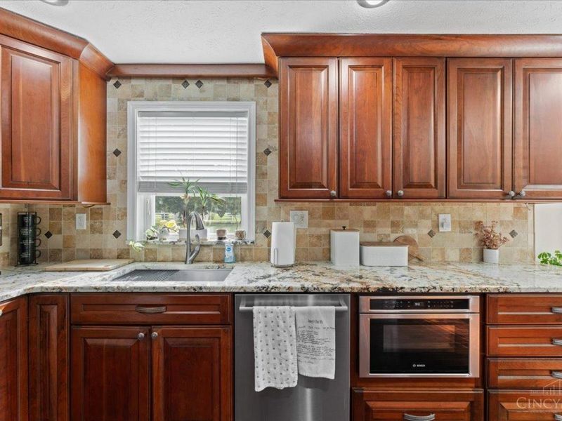 8000 Lesourdsville West Chester Road, West Chester, OH 45069 Photo 11