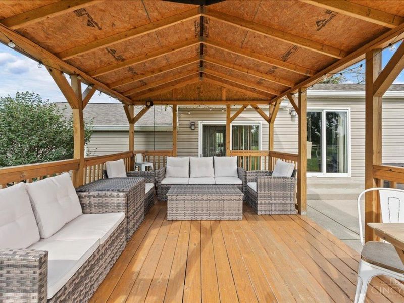 8000 Lesourdsville West Chester Road, West Chester, OH 45069 Photo 32