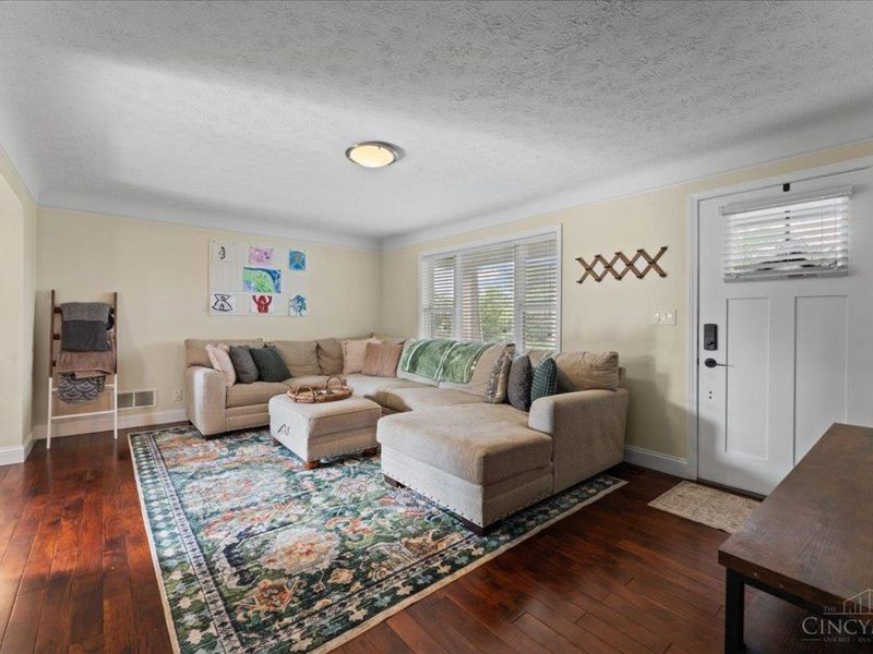 8000 Lesourdsville West Chester Road, West Chester, OH 45069 Photo 6