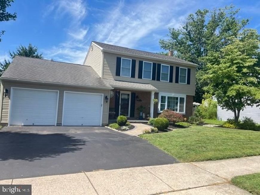 126 Hampton Drive, Langhorne, PA 19047 Main Photo