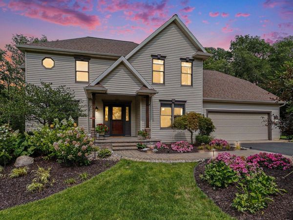 6457 Oak Court, Berrien Center, MI 49102