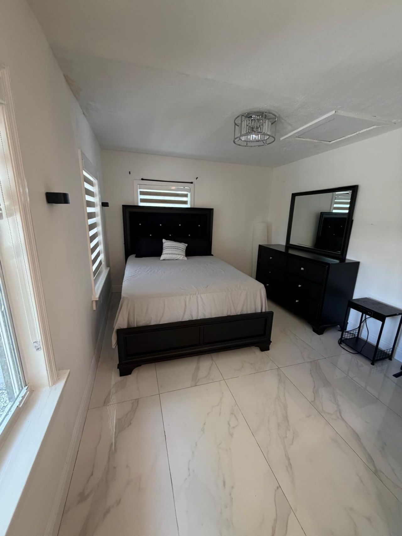 514 Churchill Road, West Palm Beach, FL 33405 Photo