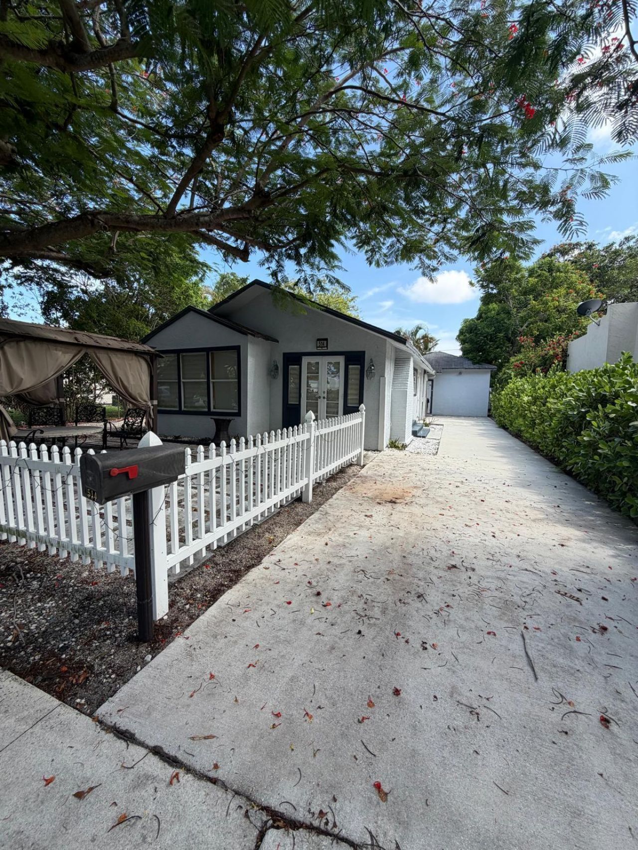 514 Churchill Road, West Palm Beach, FL 33405 Photo