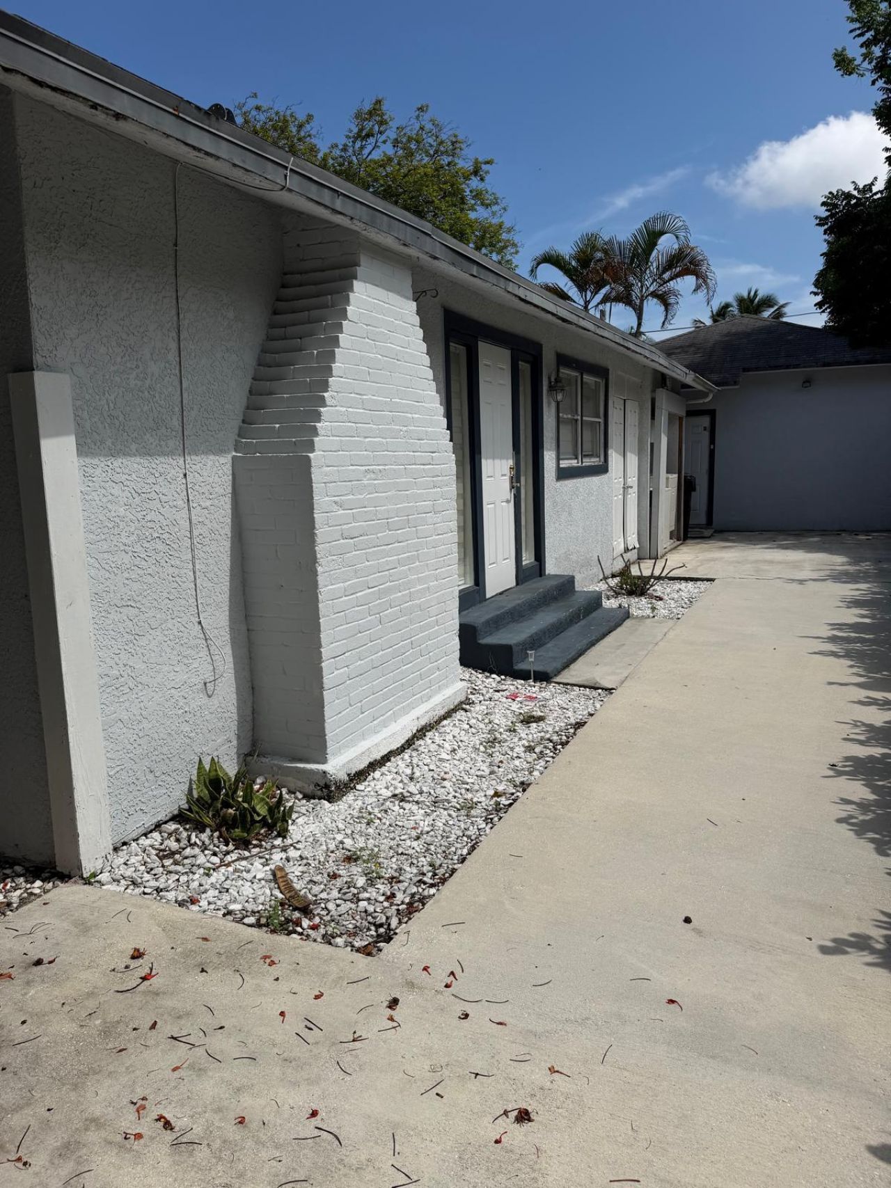 514 Churchill Road, West Palm Beach, FL 33405 Photo