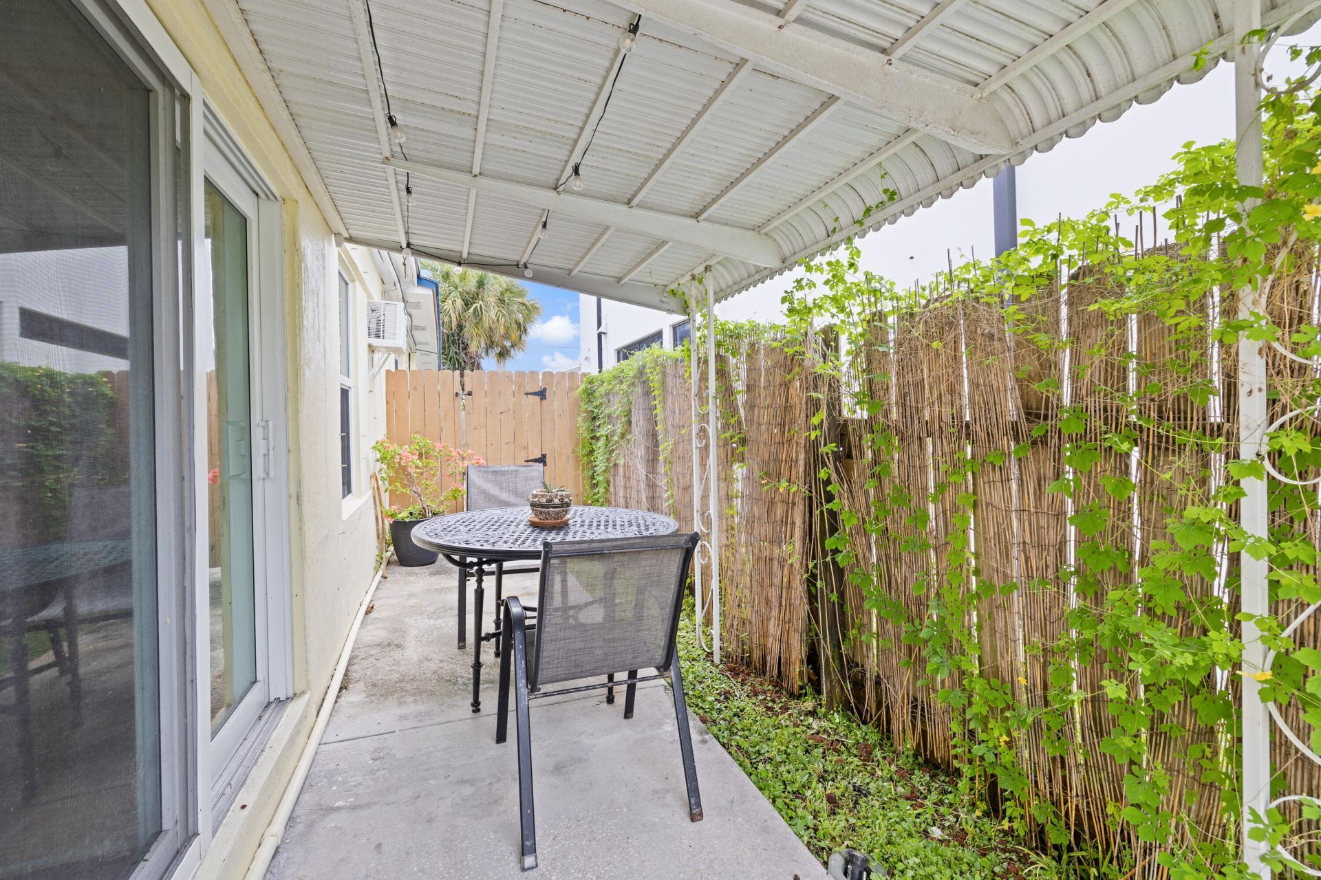 400 45th Street, West Palm Beach, FL 33407 Photo