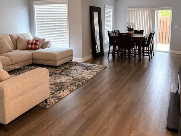 4771 Grapevine Way, Davie, FL 33331