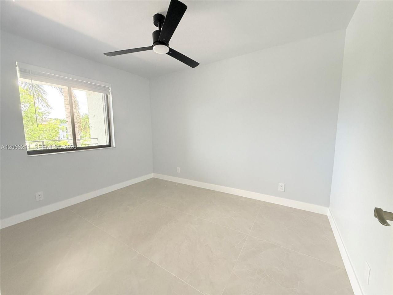 16511 Blatt Blvd , Unit 203, Weston, FL 33326 Photo