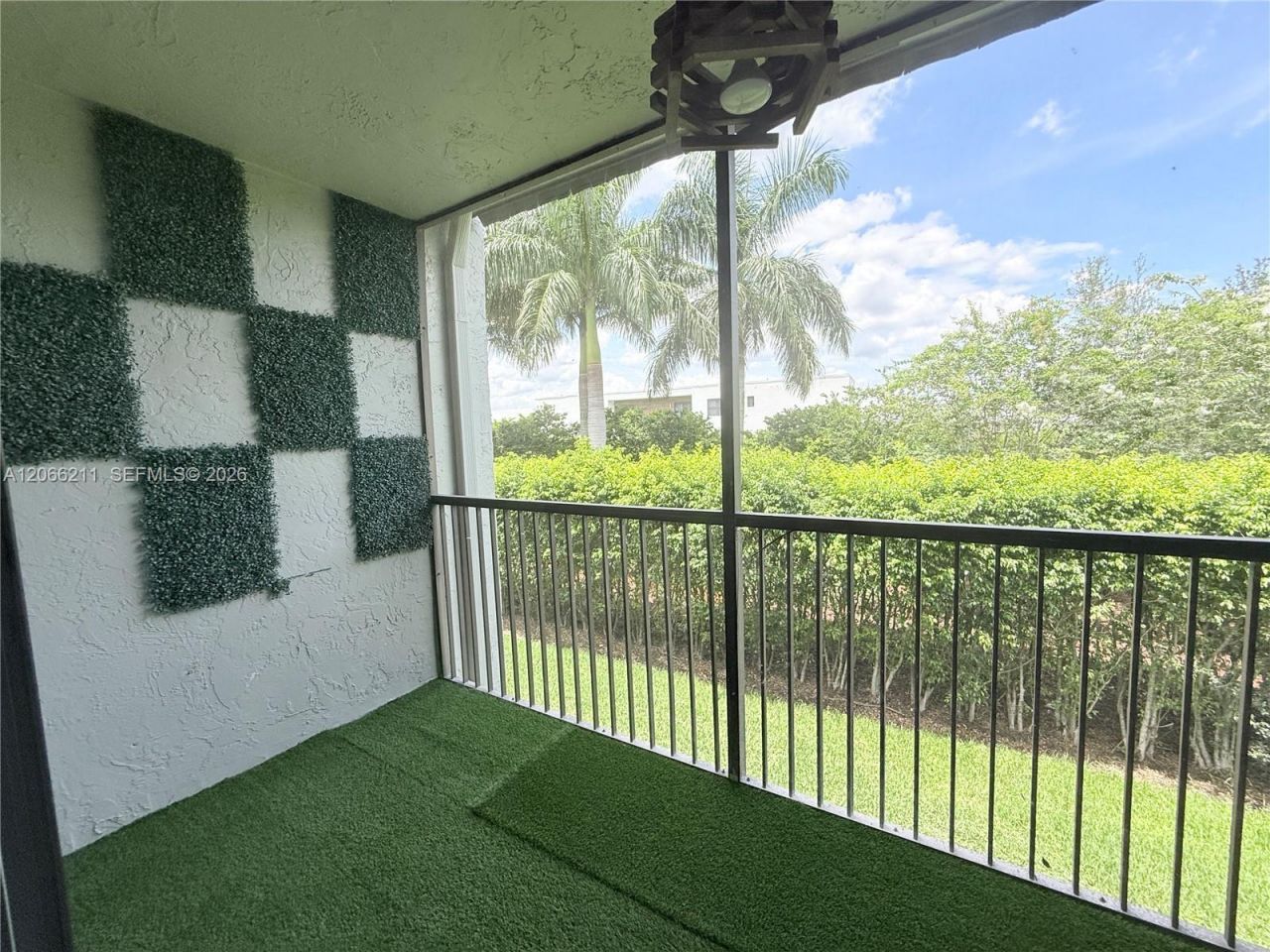 16511 Blatt Blvd , Unit 203, Weston, FL 33326 Photo