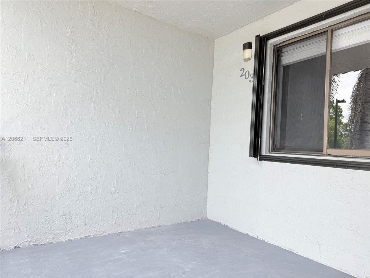 16511 Blatt Blvd , Unit 203, Weston, FL 33326 Photo