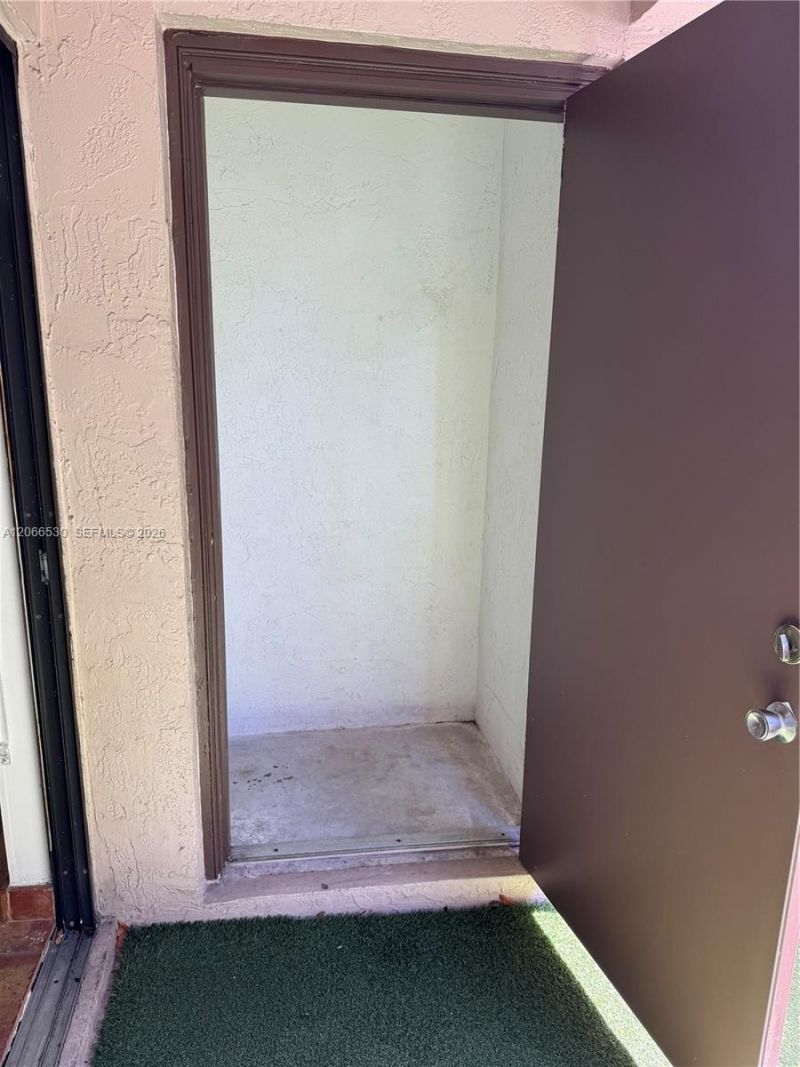 8999 SW 123rd Ct, Unit 112, Miami, FL 33186 Photo