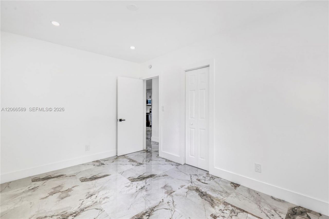 809 SW 17th St, Unit 1, Fort Lauderdale, FL 33315 Photo
