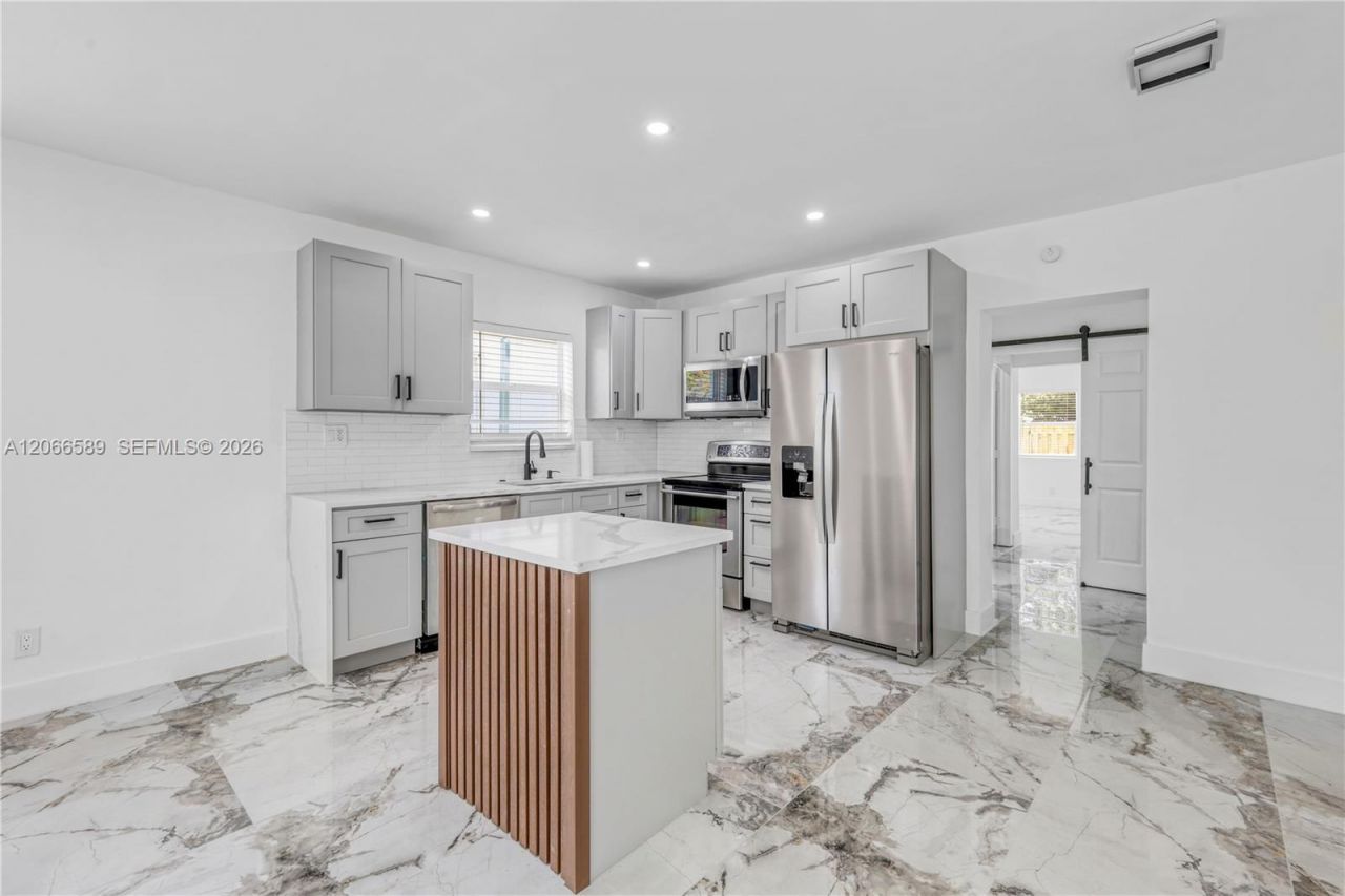 809 SW 17th St, Unit 1, Fort Lauderdale, FL 33315 Photo
