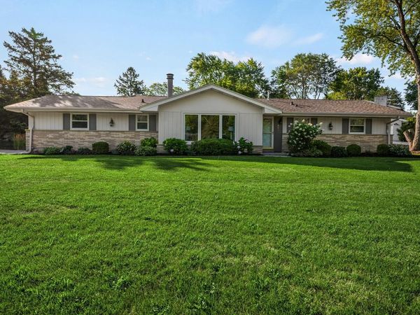 3440 Sleepy Hollow LANE, Brookfield, WI 53005