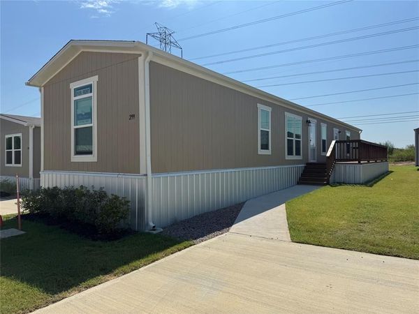 1800 Oak Grove Road E, Unit 299, Burleson, TX 76028