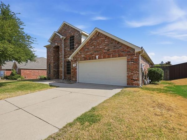 404 Tarpan Trail, Celina, TX 75009