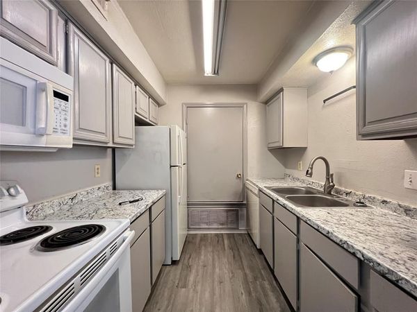 1108 N Elm Street, Unit 3, Denton, TX 76201