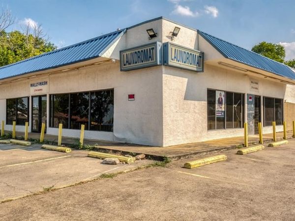 2714 Hanna Avenue , Fort Worth, TX 76164