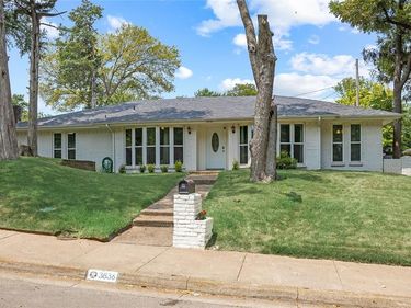 3836 Kiestmeadow Drive, Dallas, TX 75233