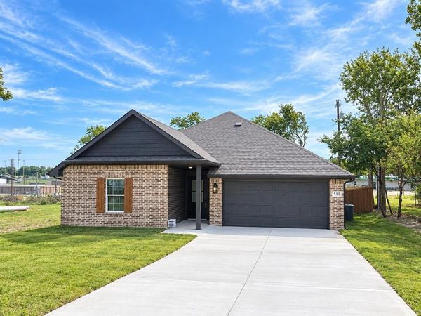 511 N Branch Street, Howe, TX 75459
