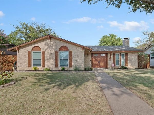 5514 Bishop Court , Lake Dallas, TX 75065