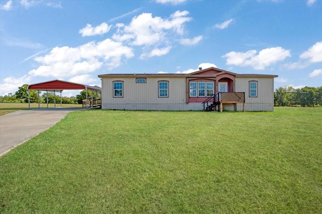 121 Bandana Drive, Southmayd, TX 76273 Main Photo