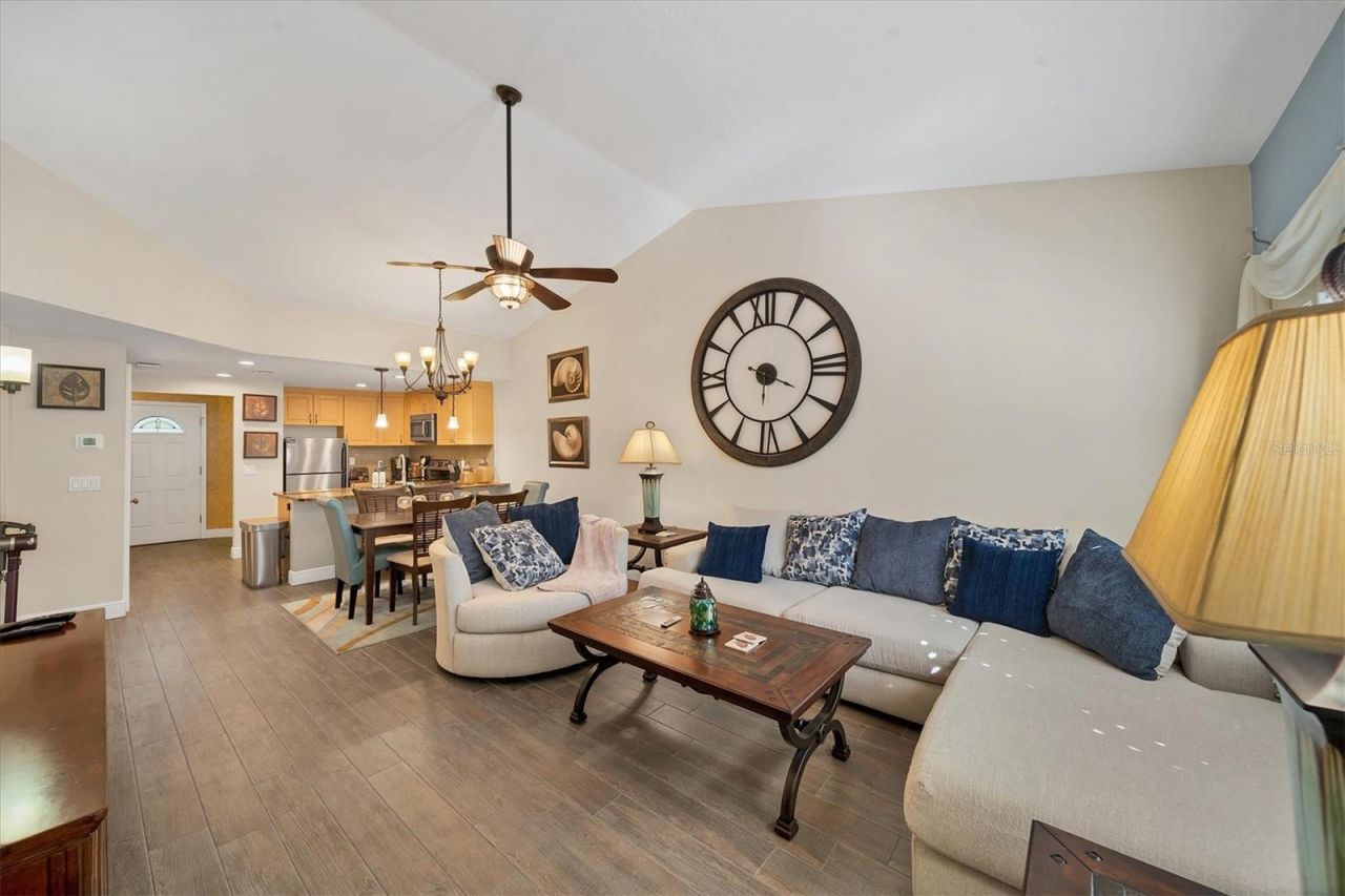 3401 54th Drive W, Unit 202, Bradenton, FL 34210 Photo