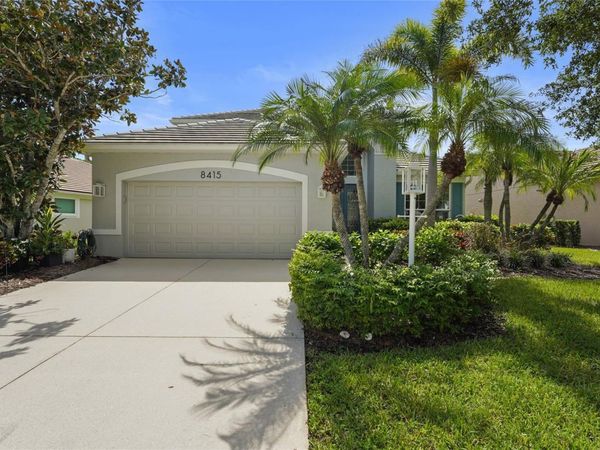 8415 WHISPERING WOODS COURT , BRADENTON, FL 34202