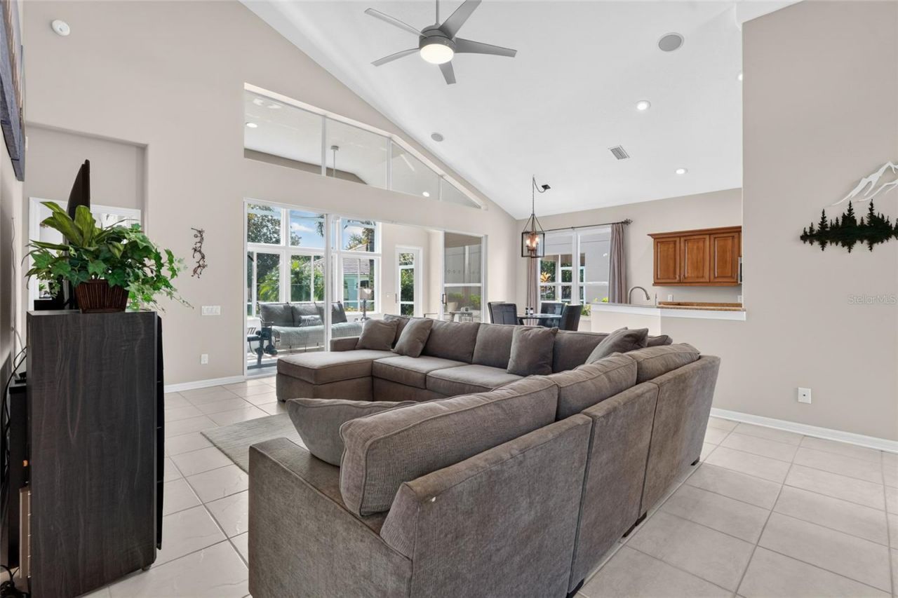 8415 Whispering Woods Court, Bradenton, FL 34202 Photo