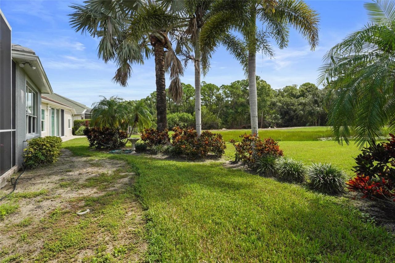 8415 Whispering Woods Court, Bradenton, FL 34202 Photo