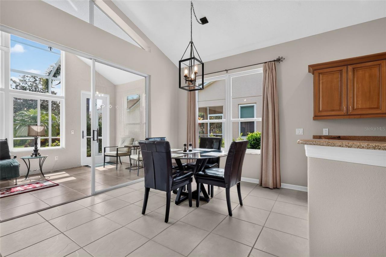 8415 Whispering Woods Court, Bradenton, FL 34202 Photo